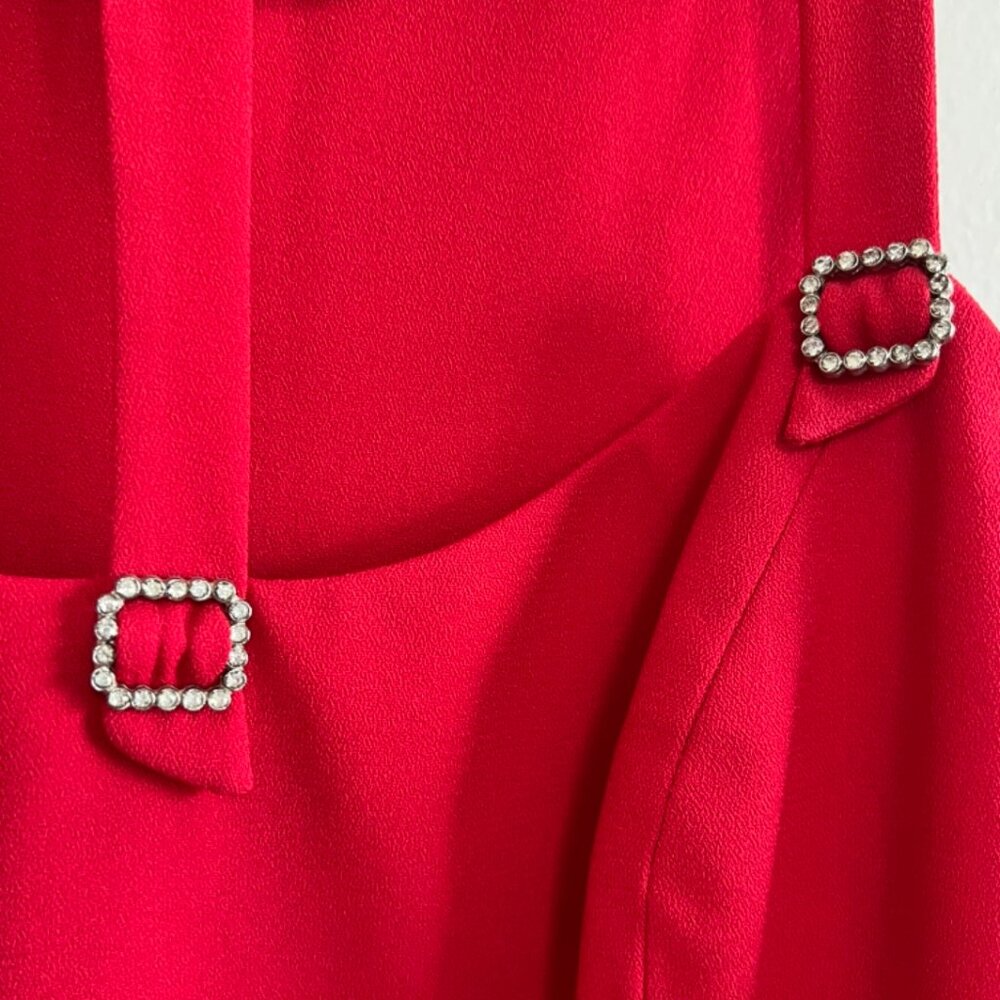 Red Dress - Picture 3 of 6